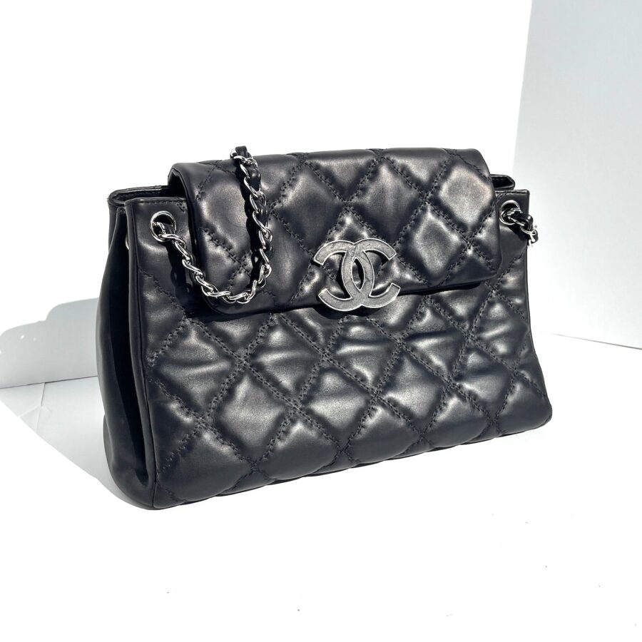 CHANEL Double Stitch Hamptons Black Quilted Calfskin Shopping Tote Bag | Studio Nafay