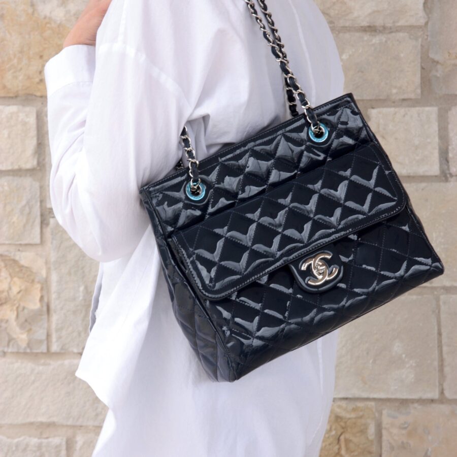 CHANEL Coco Shine Small Navy Quilted Patent Pocket Shopping Tote | Studio Nafay