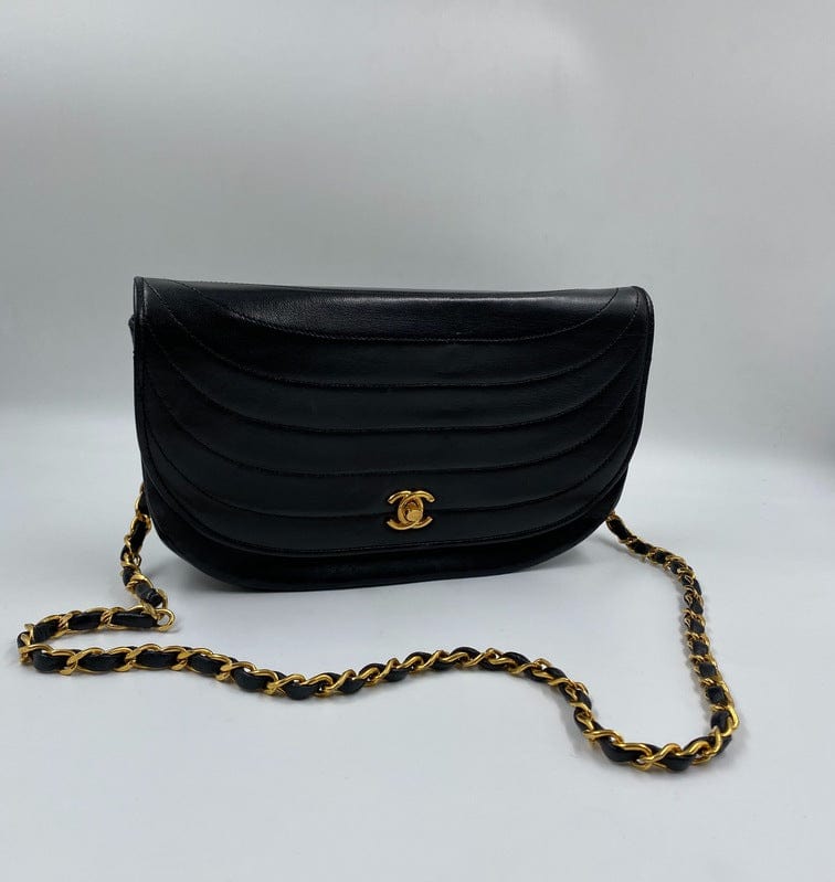 Chanel Crossbody Flap bag | Studio Nafay