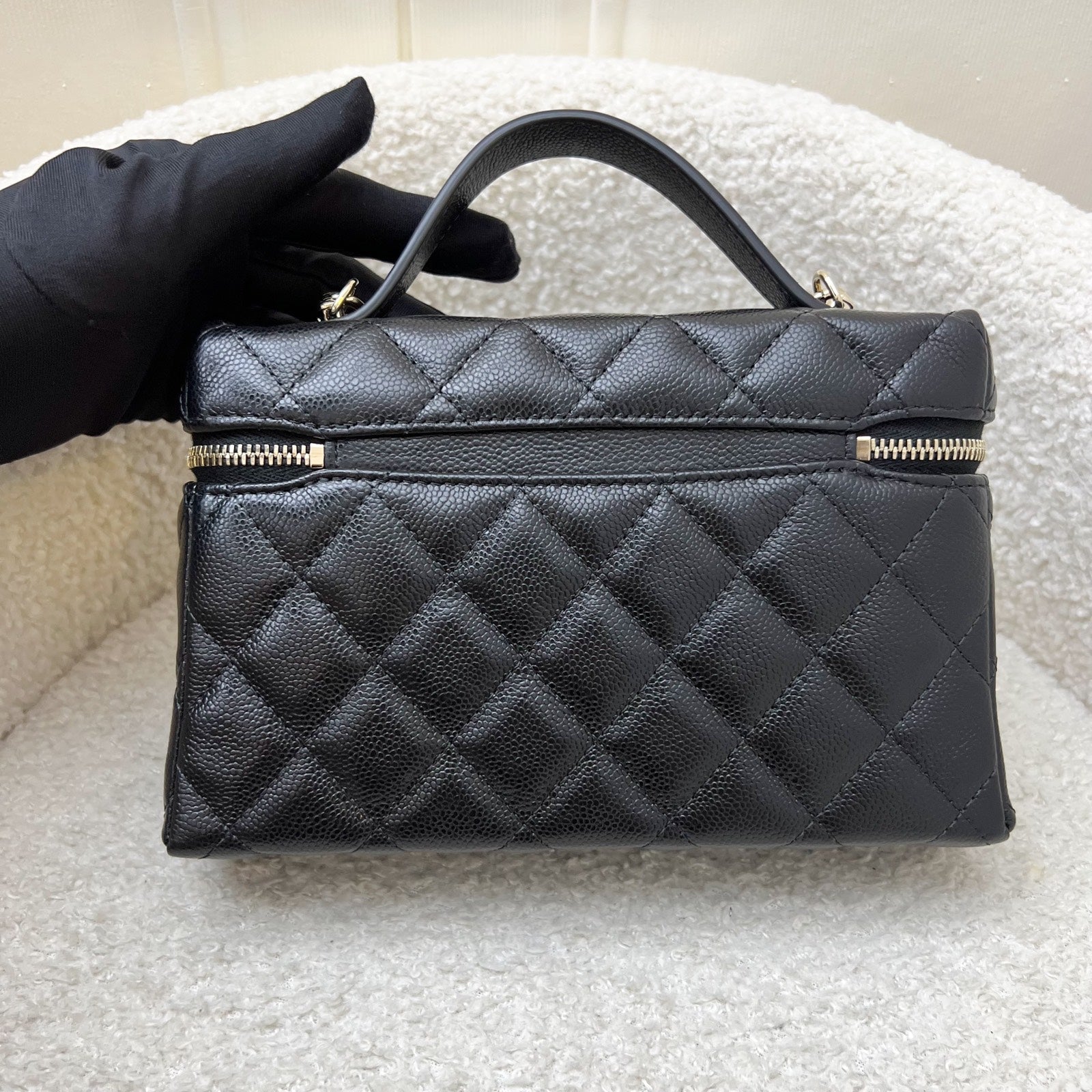 [Brand New – Sep ] Chanel 25B Vanity / Clutch with Chain (LP Style Bag) in Black Caviar and LGHW (Model: )