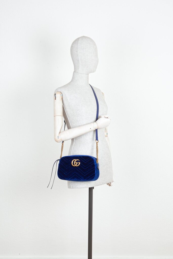 GUCCI Marmont Crossbody Bag Velvet Blue - Product Image 2