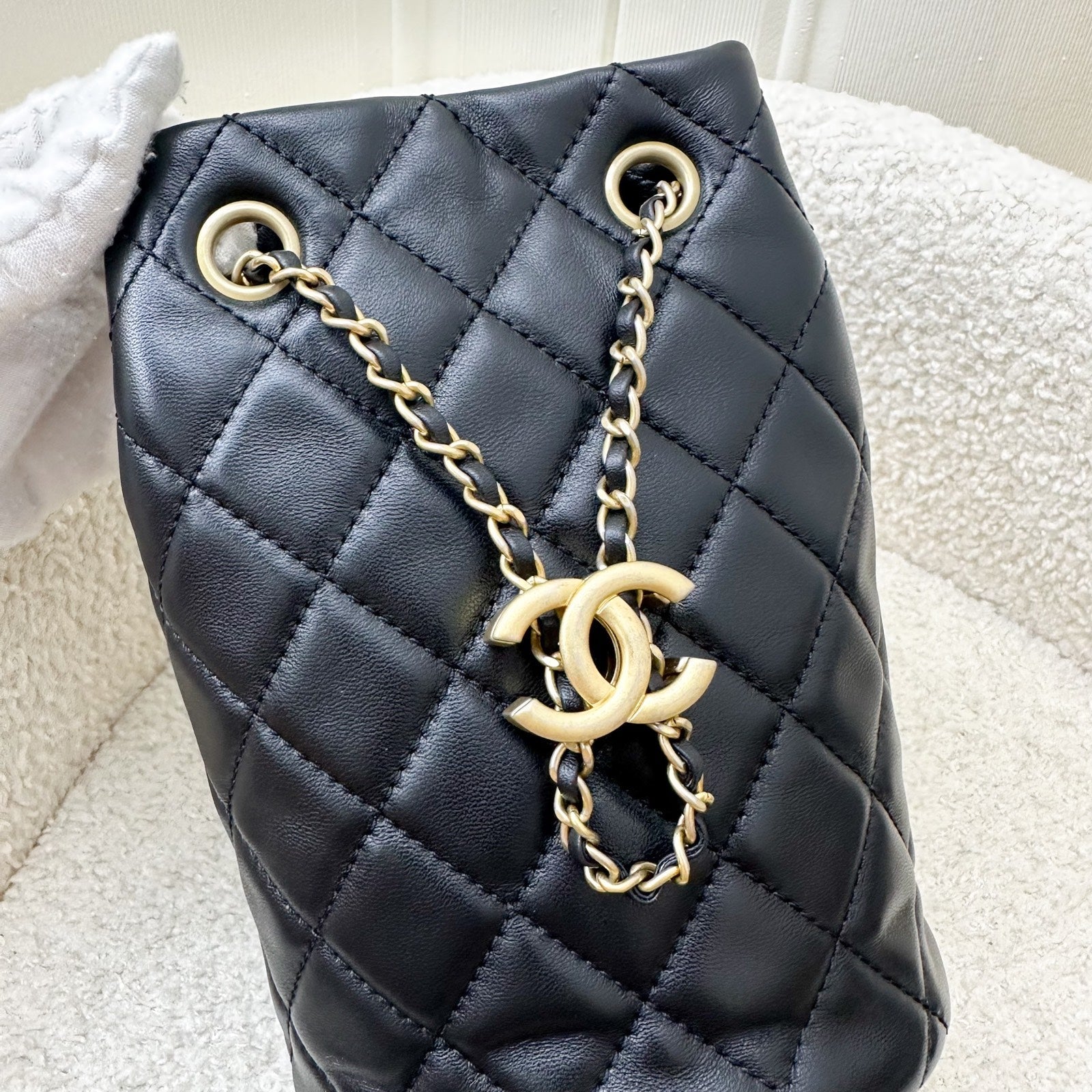 Chanel New Pearl Crush Bucket Bag in 22S Black Lambskin AGHW