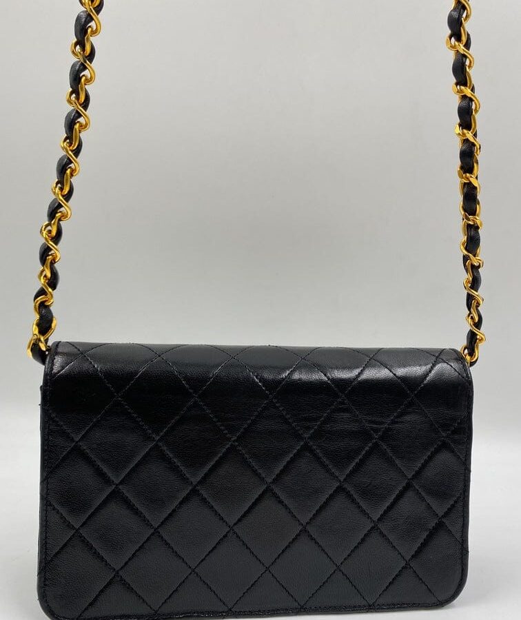 Chanel Crossbody Flap bag | Studio Nafay
