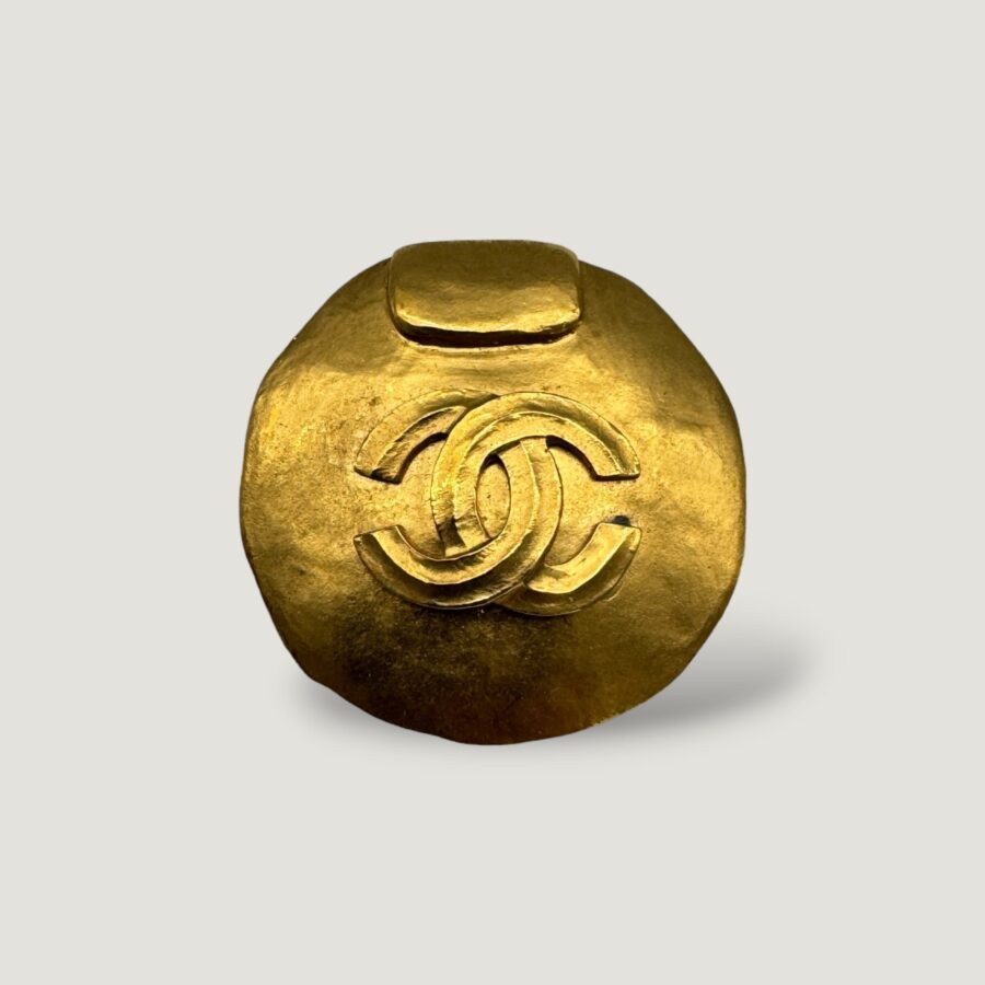 Chanel Brooch Handbag Luxury Designer Handbag 19 | Studio Nafay