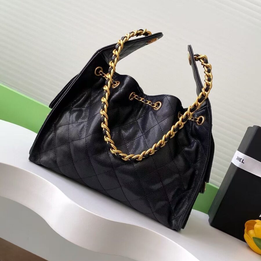 CC 25C Hobo Bag 30cm Black Grained Calfskin | Studio Nafay