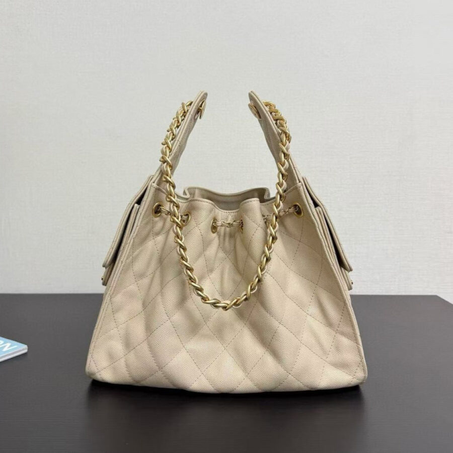 CC 25C Hobo Bag 30cm Beige Grained Calfskin | Studio Nafay