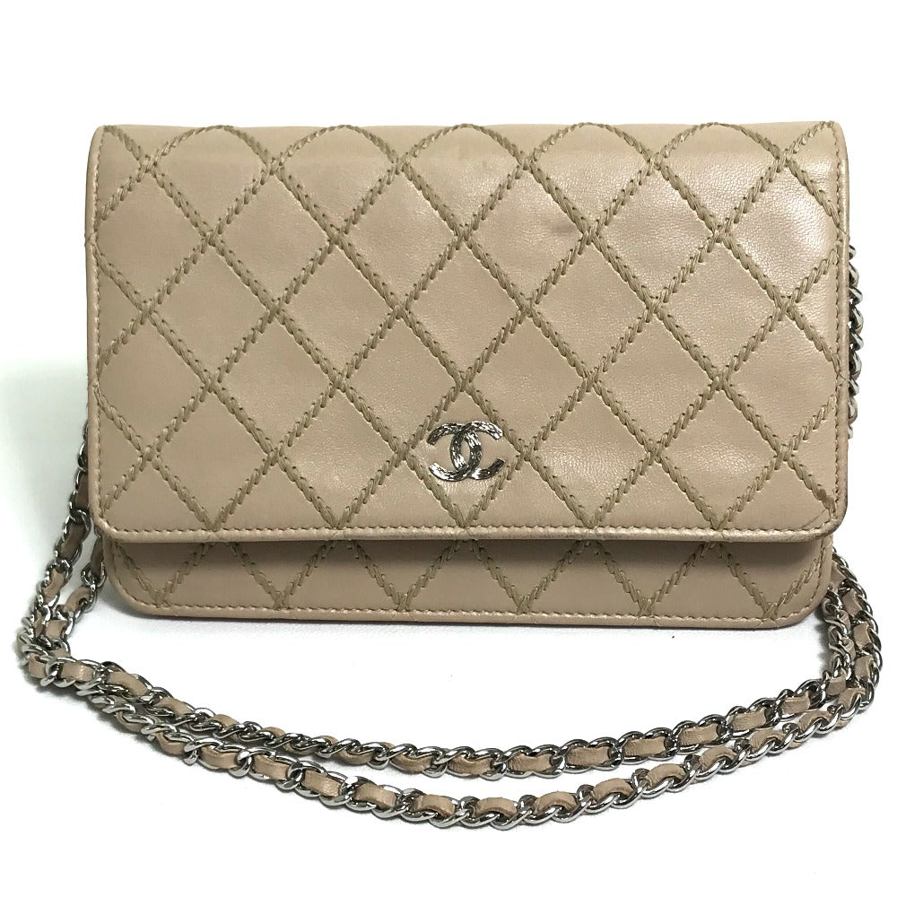 Chanel 30 Lambskin Beige Handbag 2