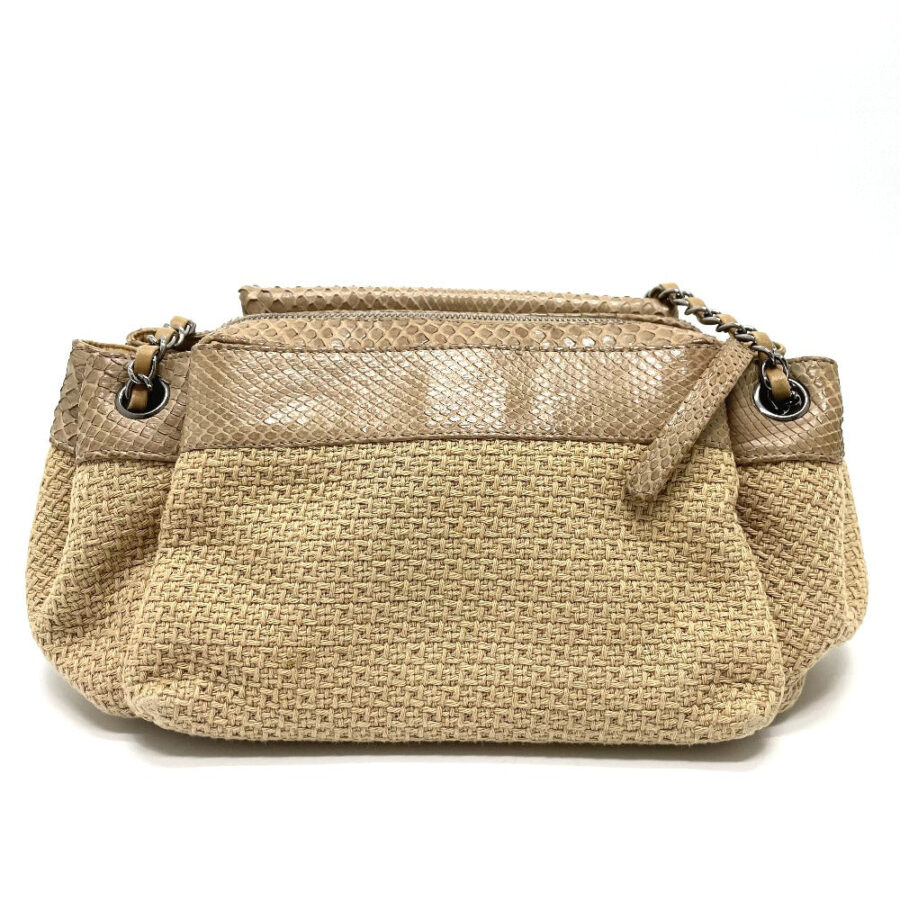 Chanel 30 Canvas Beige Shoulder Bag | Studio Nafay