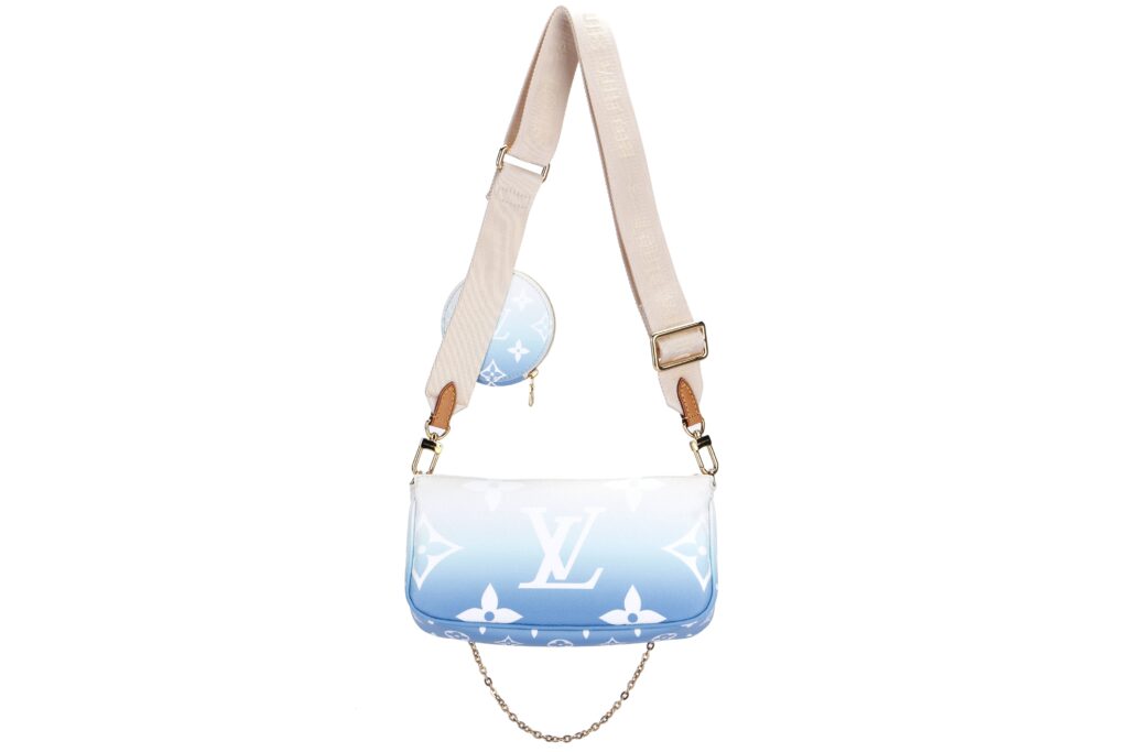 LOUIS VUITTON MULTI POCHETTE ACCESSORIES BLUE GIANT MONOGRAM CANVAS, WITH STRAP, CHAIN, DUST COVER & BOX Clutch - Product Image 2