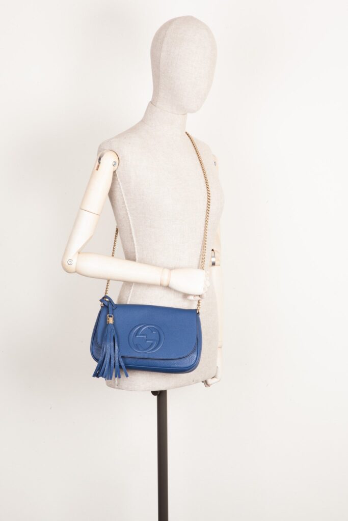 GUCCI Soho Chain Crossbody Bag Blue - Product Image 2