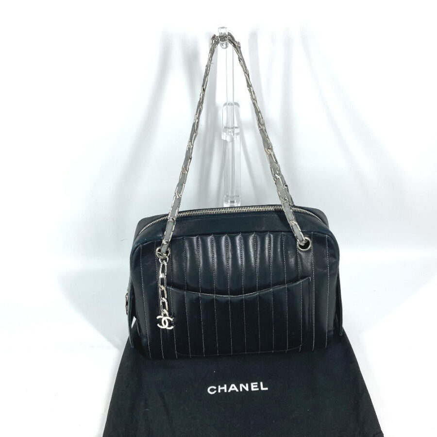 Chanel 30 Leather Black Shoulder Bag 6 | Studio Nafay