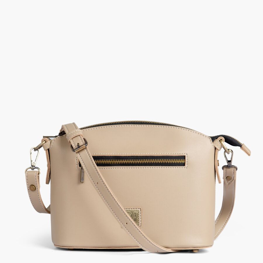 Off-white dome cross-body bag | Studio Nafay