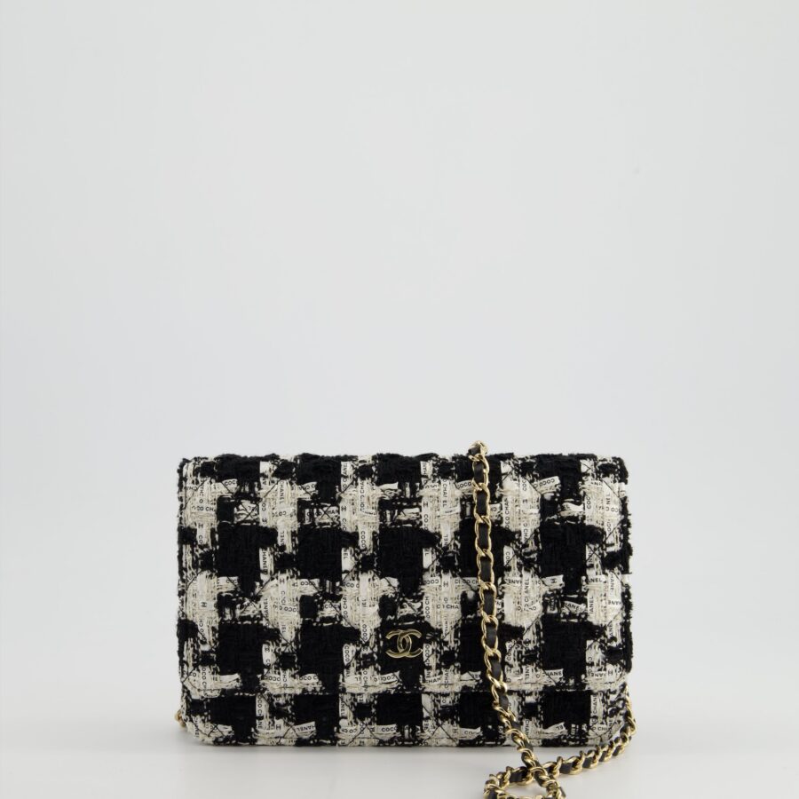 *HOT* Chanel Black & White Houndstooth Wallet on Chain Bag in Tweed with Champagne Gold Hardware | Studio Nafay