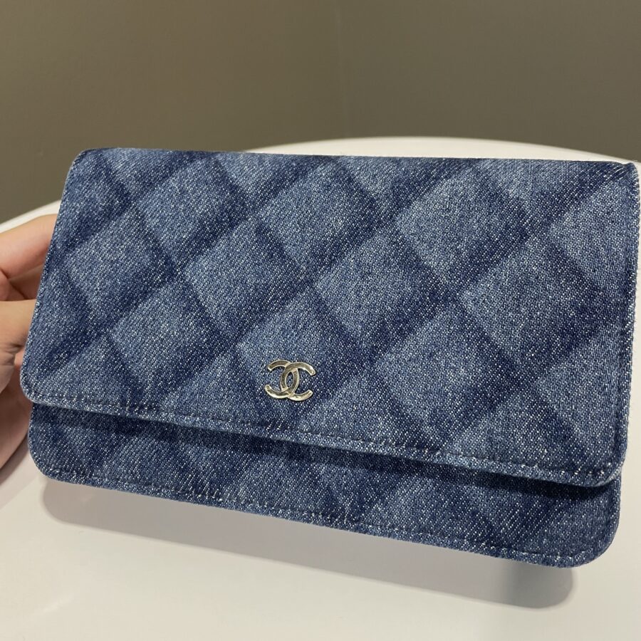 Chanel 22B Classic Quilted Wallet on Chain Blue Denim | Studio Nafay
