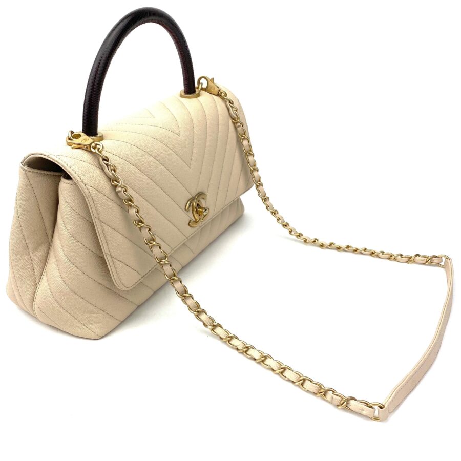 CHANEL Medium Chevron Coco Handle Bag | Studio Nafay