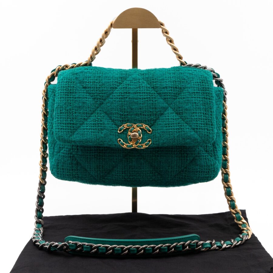 Chanel 19 Small Turquoise Tweed | Studio Nafay