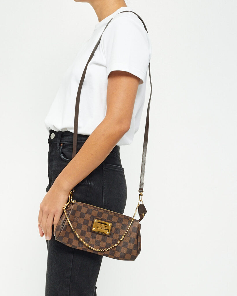 Louis Vuitton Damier Ebene Canvas Eva Clutch Bag - Product Image 2