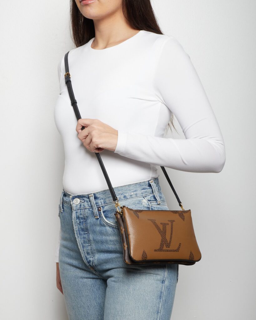 Louis Vuitton Reverse Monogram Canvas Double Zip Pochette - Product Image 2