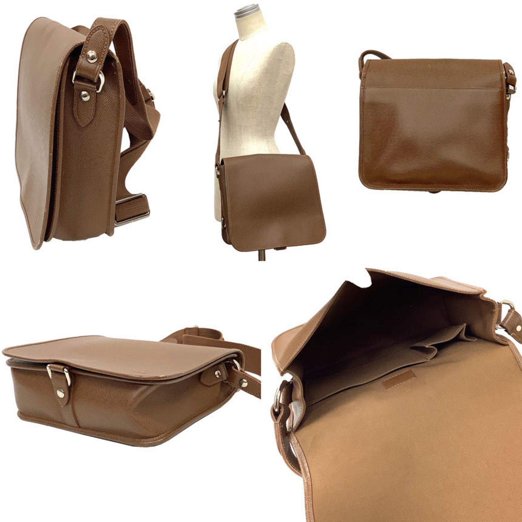 Classic Shoulder Bag - Product Image 2