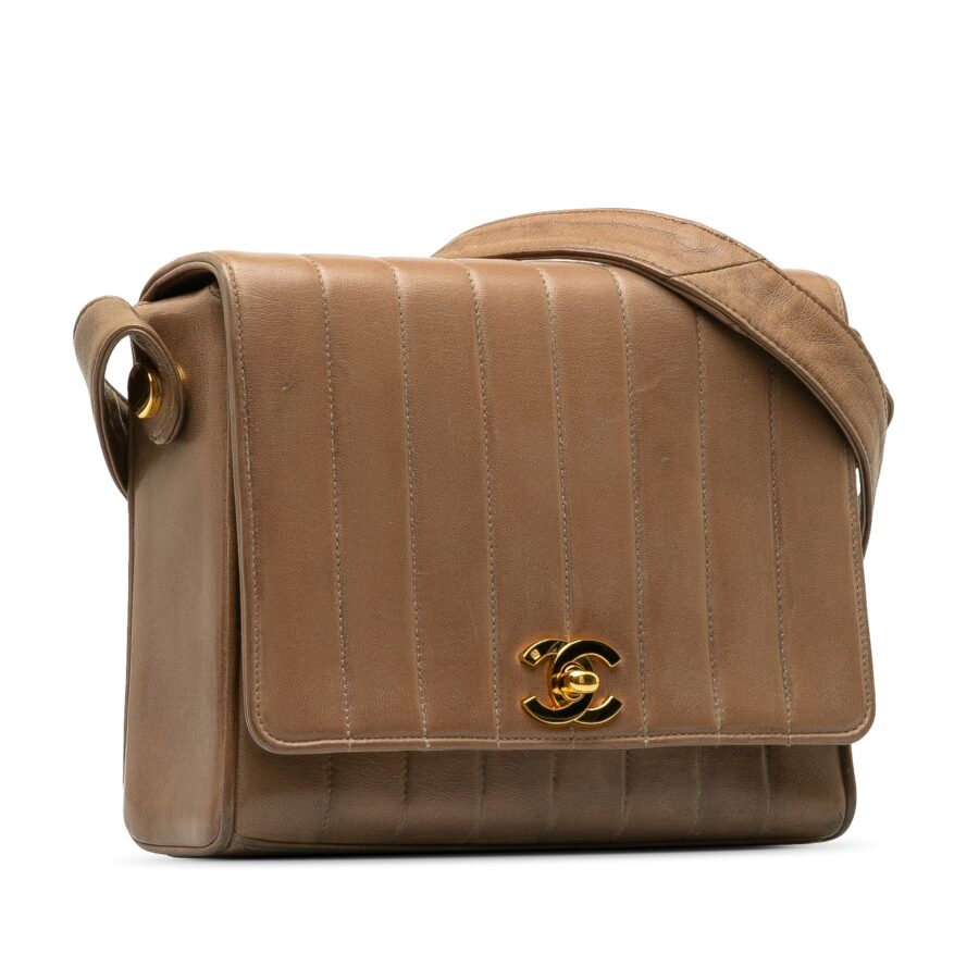 Chanel Leather Crossbody Bag Style 44 | Studio Nafay