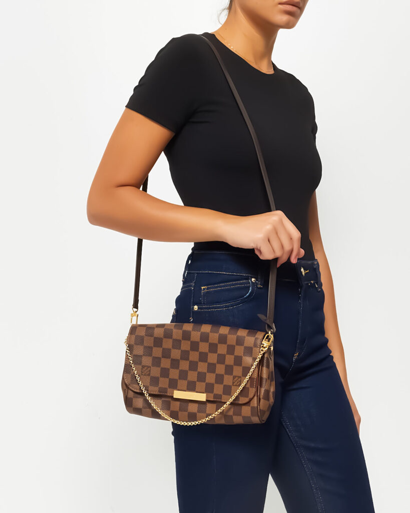 Louis Vuitton Damier Ebene Canvas Favorite MM Crossbody - Product Image 2