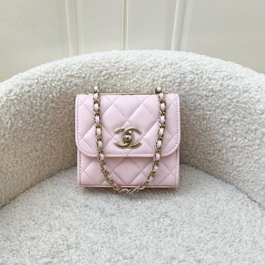 Chanel Trendy CC Micro Bag / Clutch on Chain in 22P Light Pink Lambskin and LGHW (Model: ) | Studio Nafay
