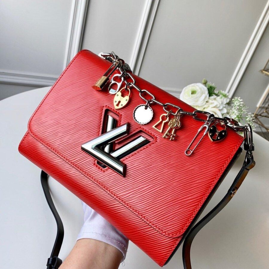 Louis Vuitton TWIST MM | Studio Nafay