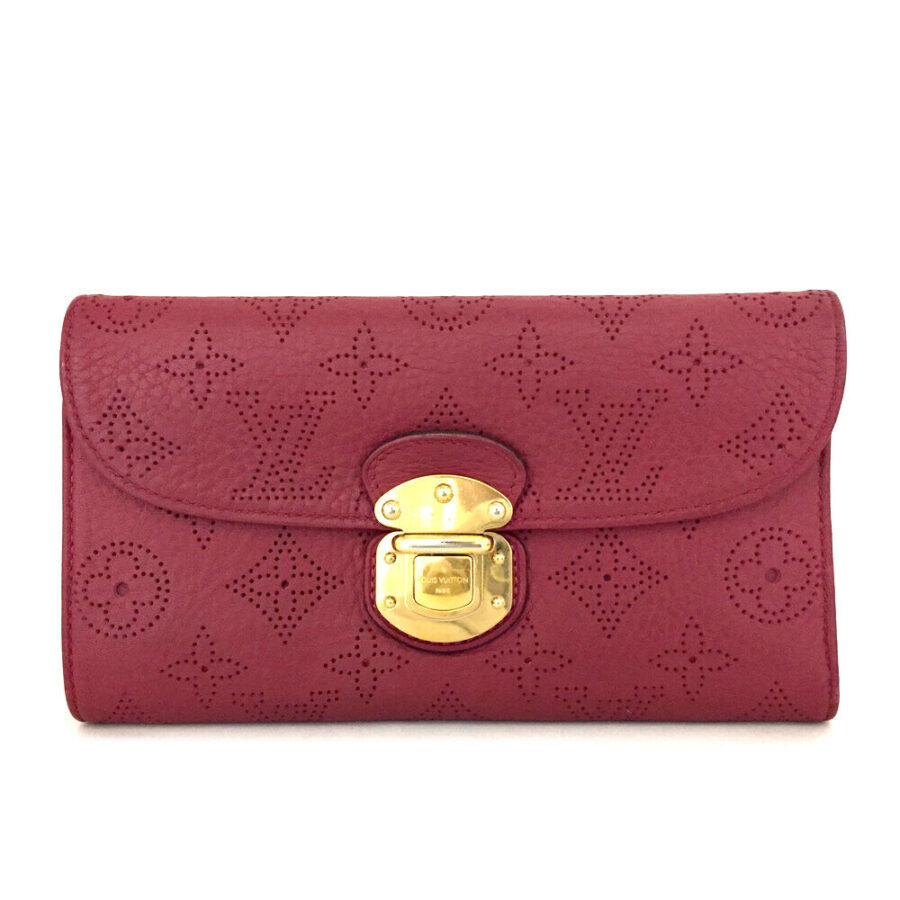 Louis Vuitton Mahina Portefeuille Amelia | Studio Nafay