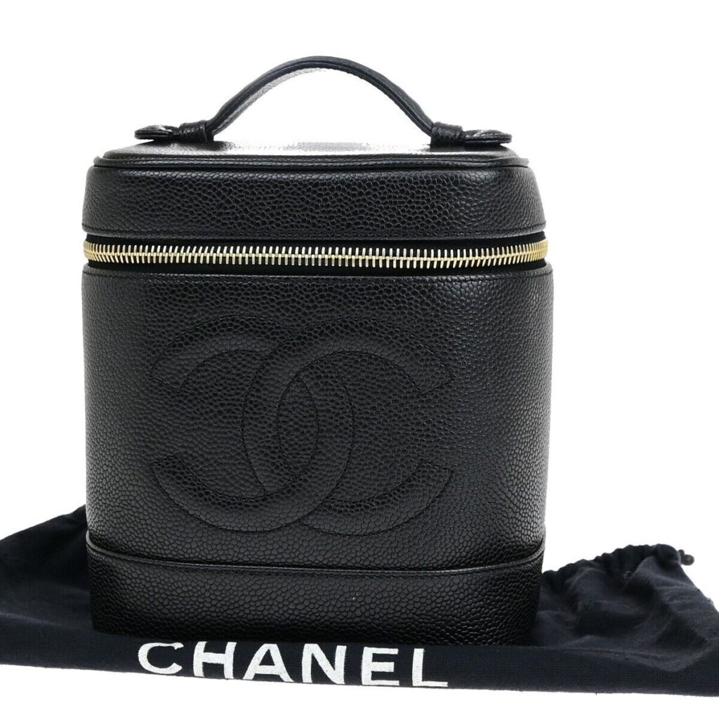 Chanel Cc Logo Vanity Hand Bag Caviar | Studio Nafay