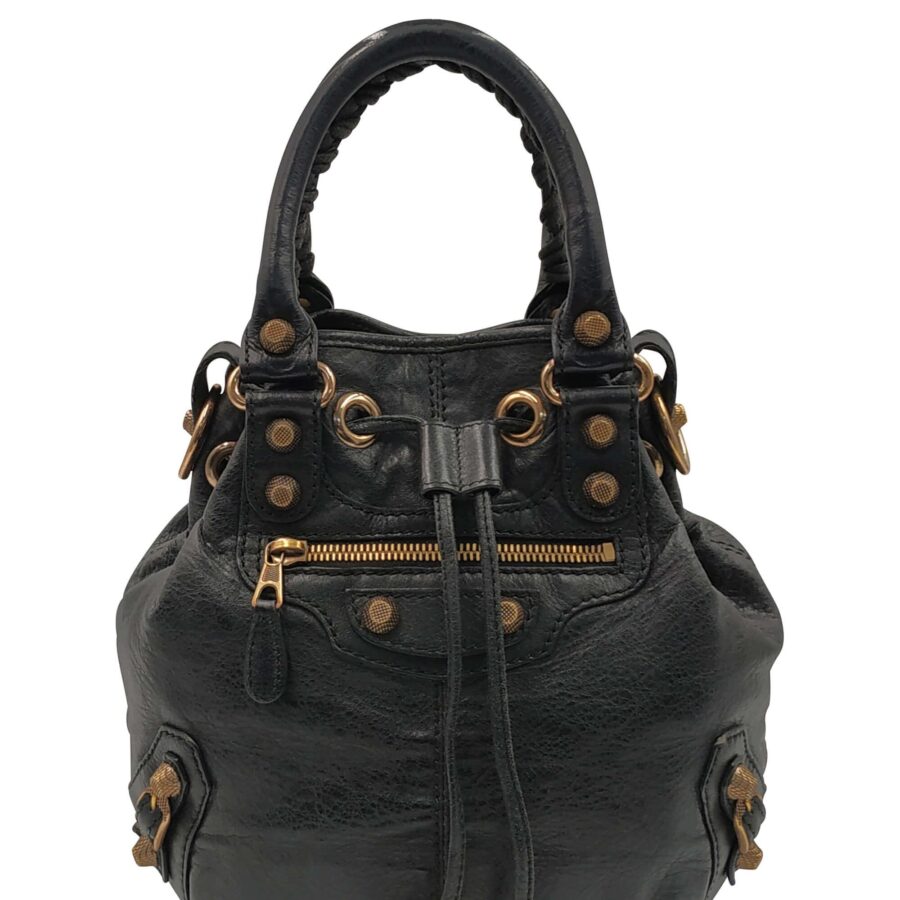 Giant 12 Pompon Bag Black | Studio Nafay