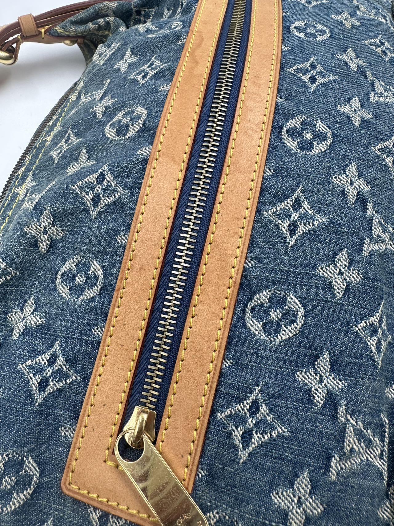 LOUIS VUITTONMonogram Denim Baggy GM Long Strap Bag