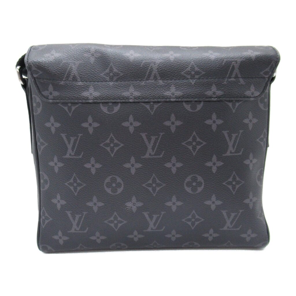Louis Vuitton District PM Shoulder Bag Shoulder Bag PVC Coated Canvas Monogram Mens Black - Product Image 2