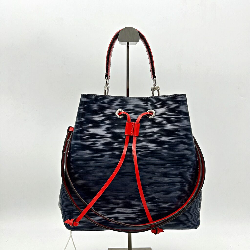 Louis Vuitton Blue Epi Leather NeoNoe MM Bag Louis Vuitton - Product Image 2