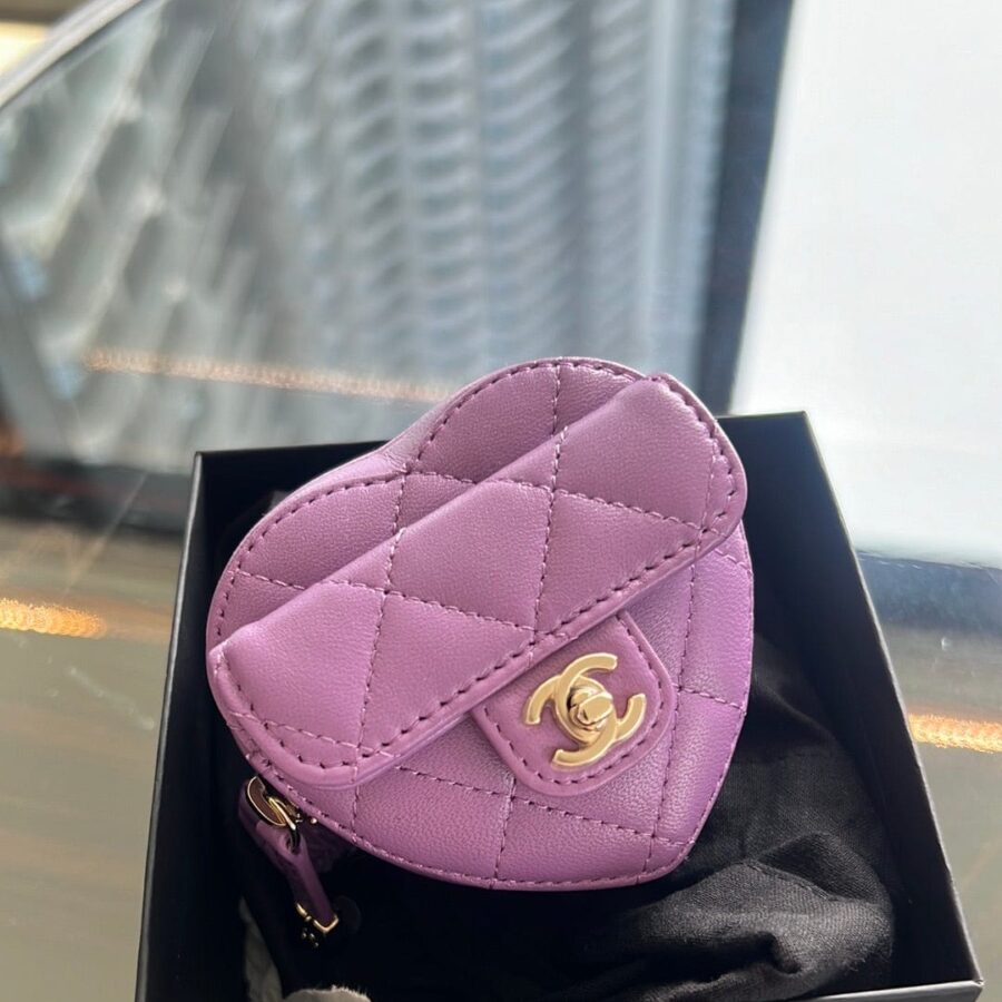 Chanel Purple Elegant Handbag 2 | Studio Nafay