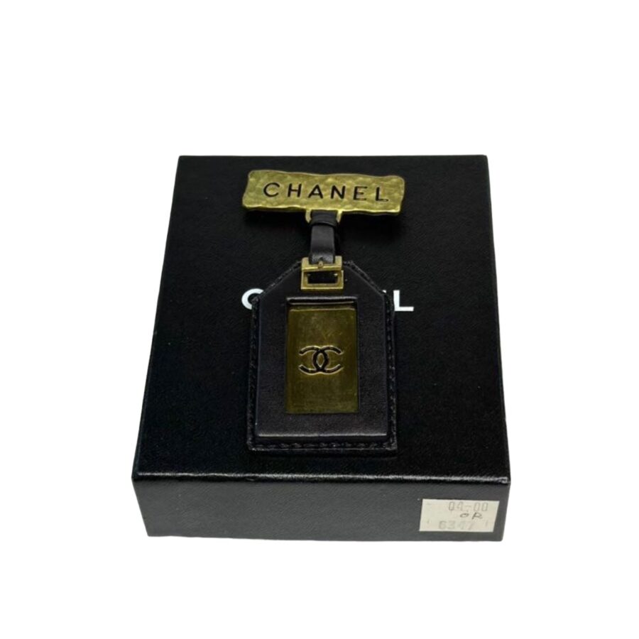 Chanel Gold Elegant Handbag 20 | Studio Nafay