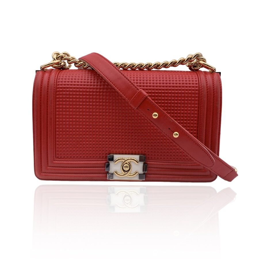 Chanel Shoulder Bag Boy | Studio Nafay