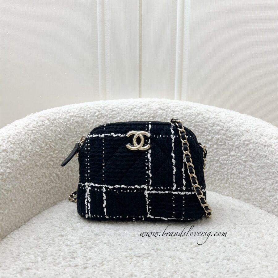Chanel 24K VIP Gift Mini Bag in Black and White Tweed and LGHW | Studio Nafay