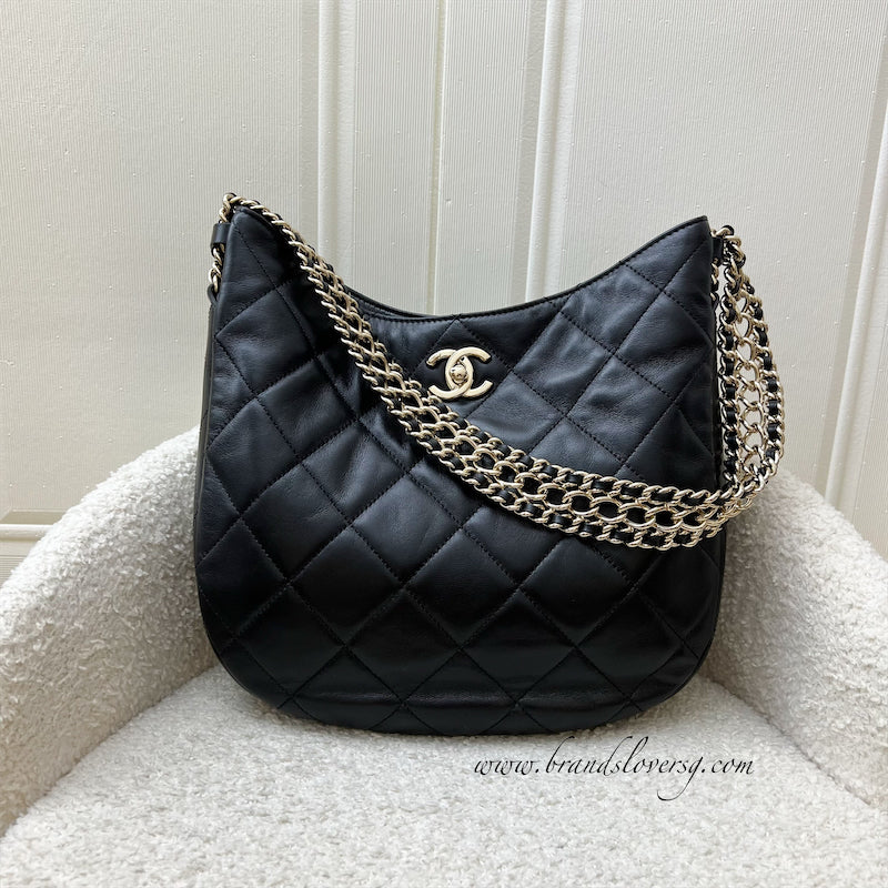 Chanel 22P Hobo Bag in Black Lambskin and LGHW | Studio Nafay