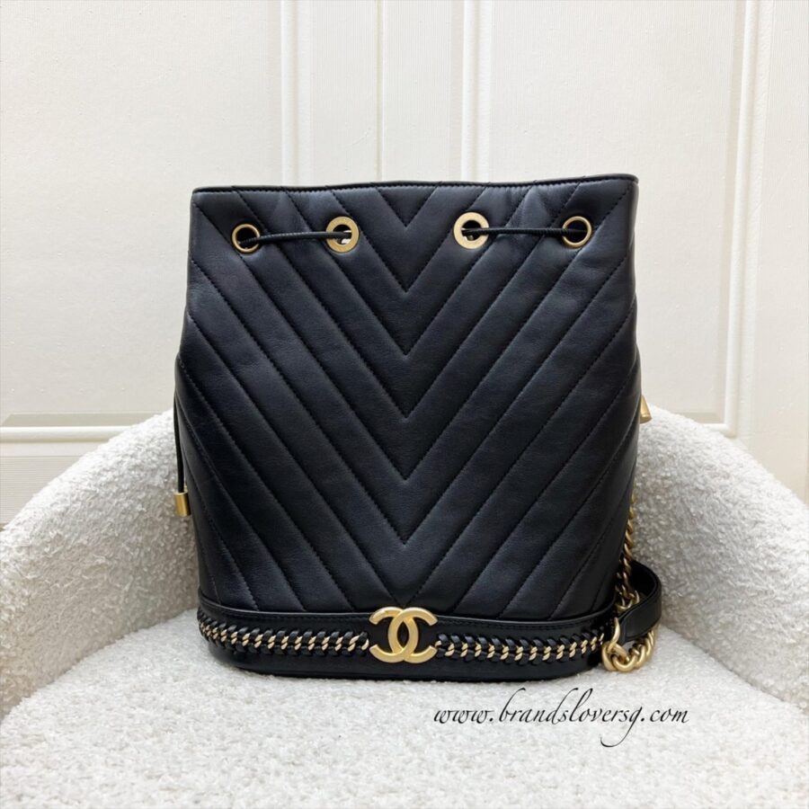 Chanel Chain Around Bucket Bag in Black Chevron Calfskin and AGHW | Studio Nafay