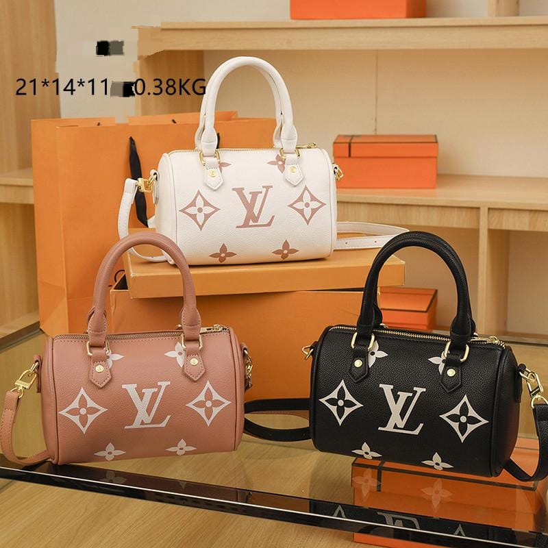 Louis Vuitton Handbag | Studio Nafay