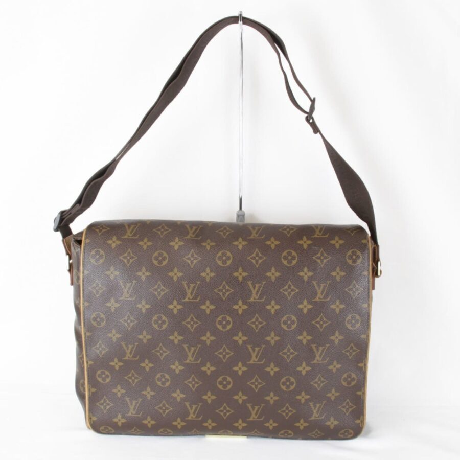 Louis Vuitton Shoulder Bag | Studio Nafay