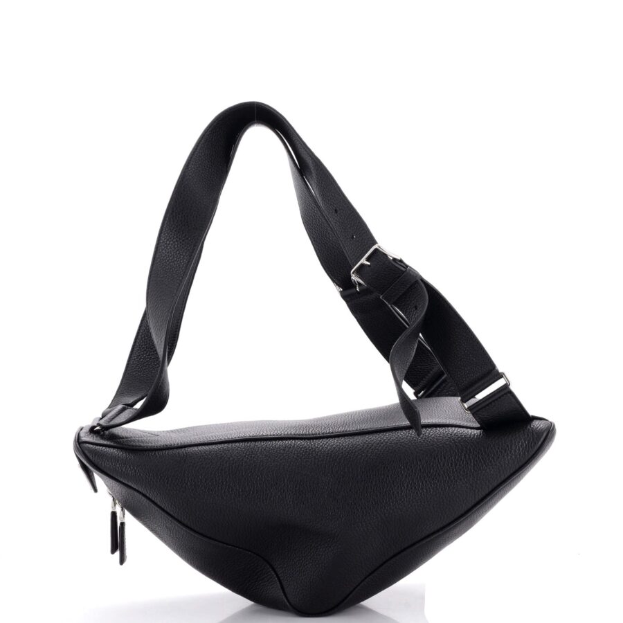 Triangle Zip Backpack Leather | Studio Nafay