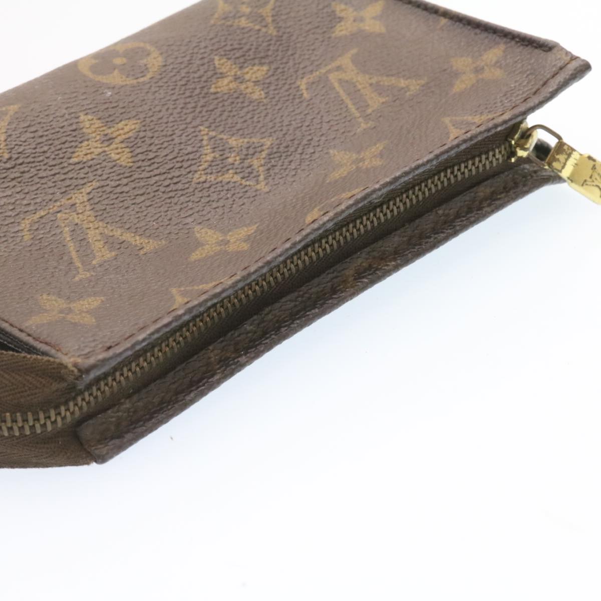 LOUIS VUITTON Monogram Poche Toilette 15 Cosmetics Pouch LV Auth am1547g