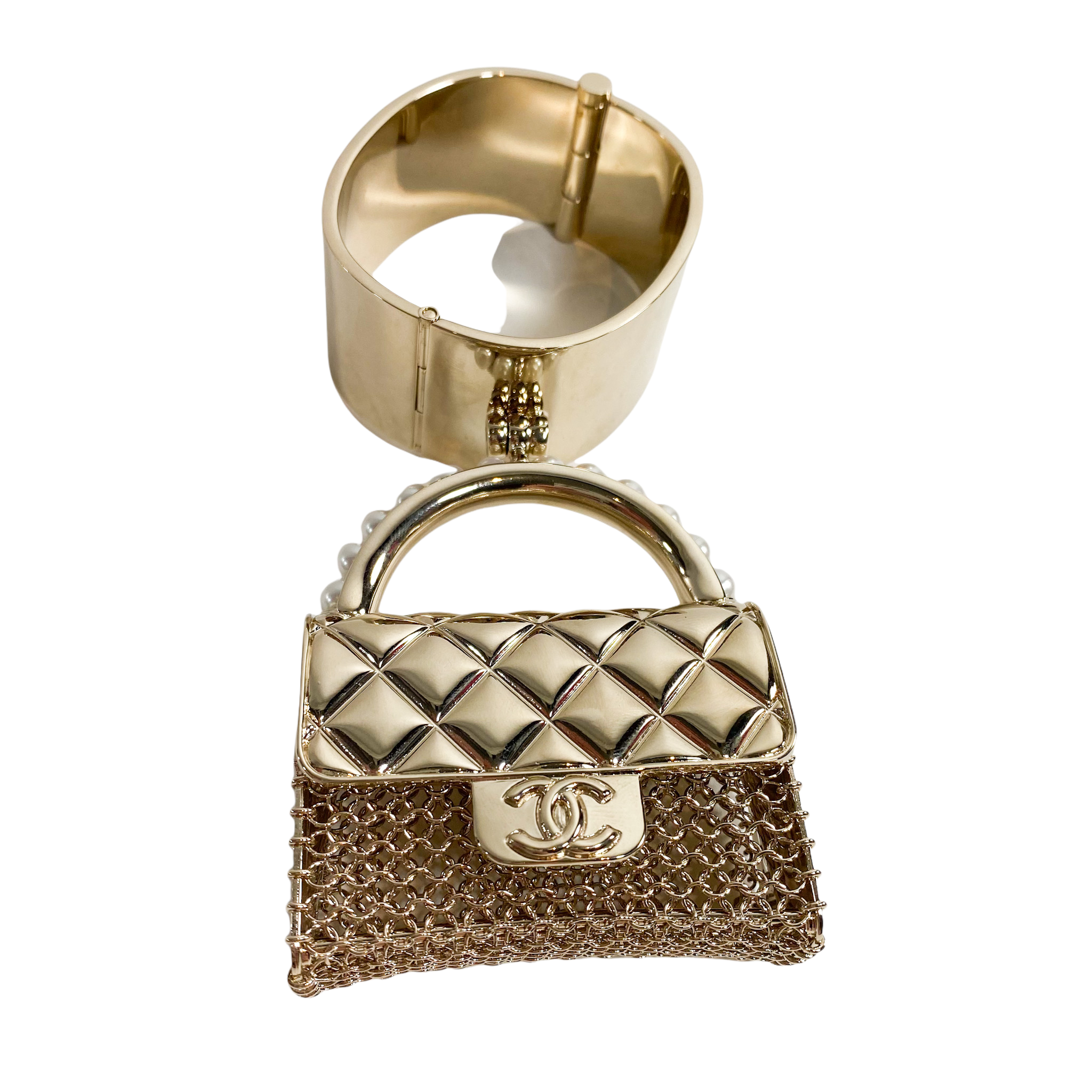Chanel 25 Gold Elegant Handbag