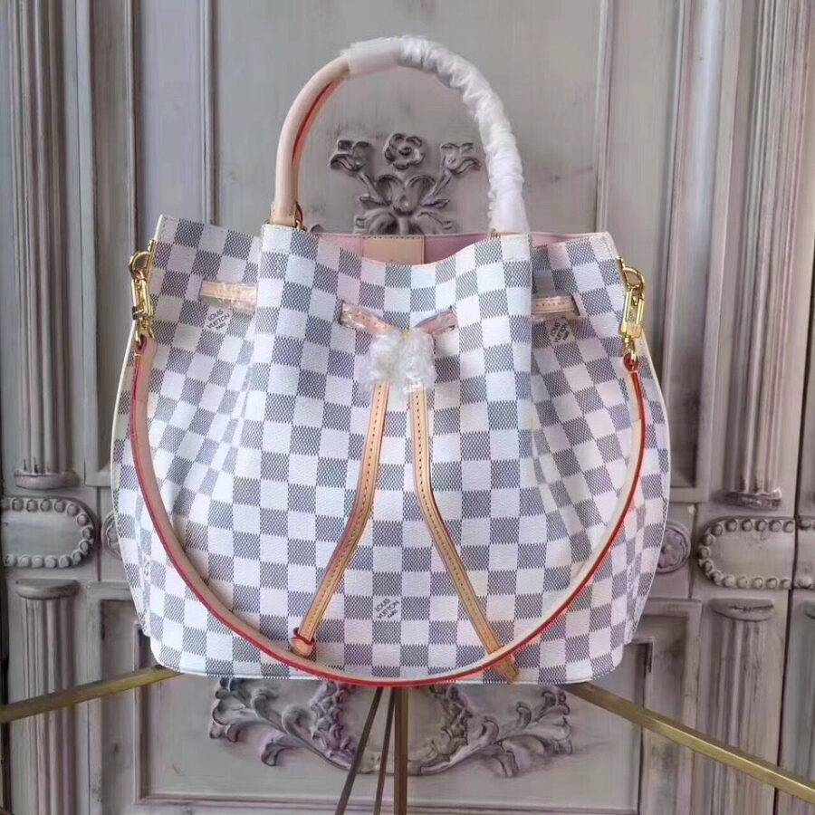 Louis Vuitton Girolata Bag | Studio Nafay