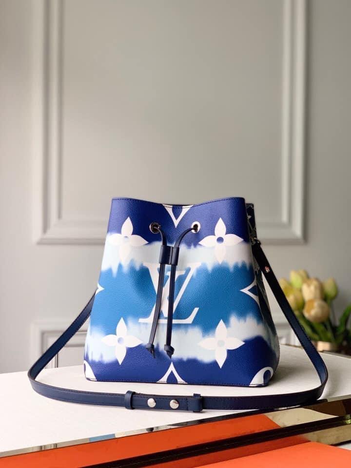 Louis Vuitton Escale NeoNoe MM Bag - Product Image 2