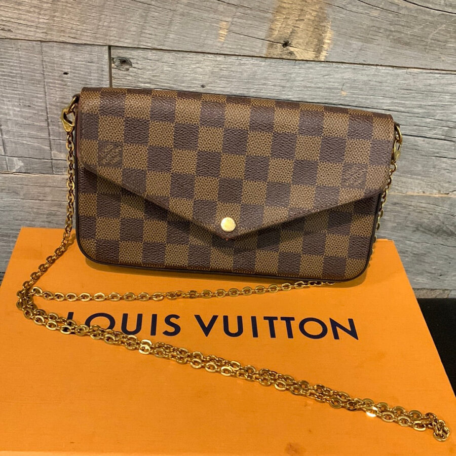 Louis Vuitton Felicie Pochette | Studio Nafay