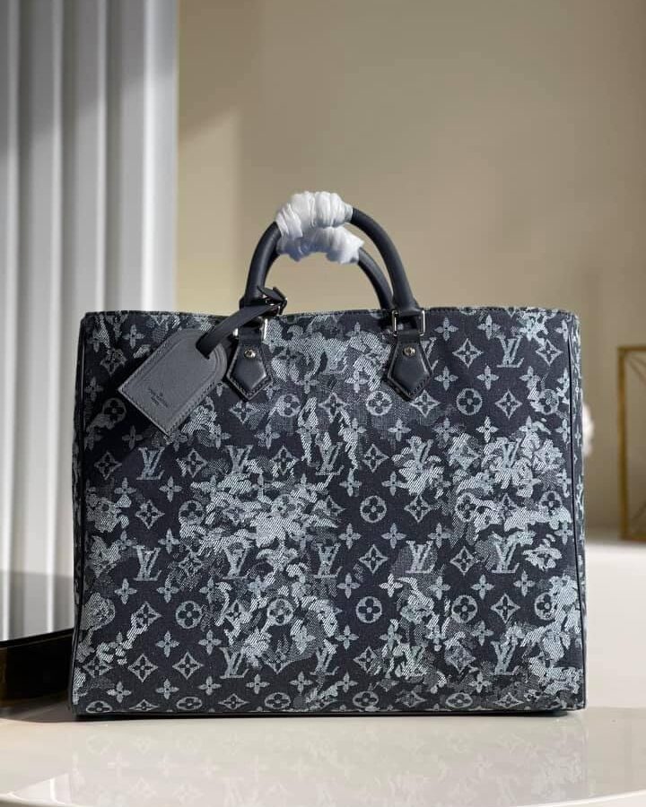 Louis Vuitton Grand Sac Bag | Studio Nafay