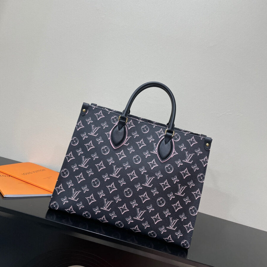Louis Vuitton MM Bag | Studio Nafay