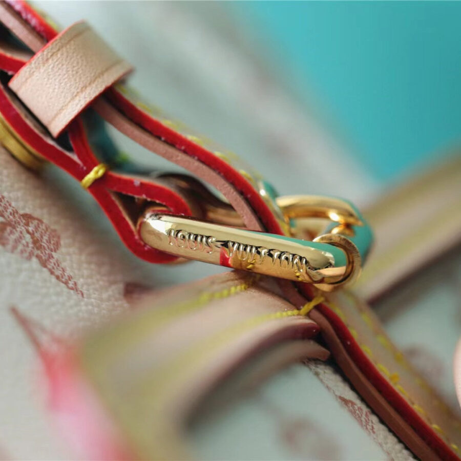 Louis Vuitton MM Bag | Studio Nafay